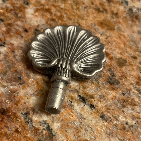 Elegant Glass Perfume Bottle with Silver Accents - Picture 4 of 7